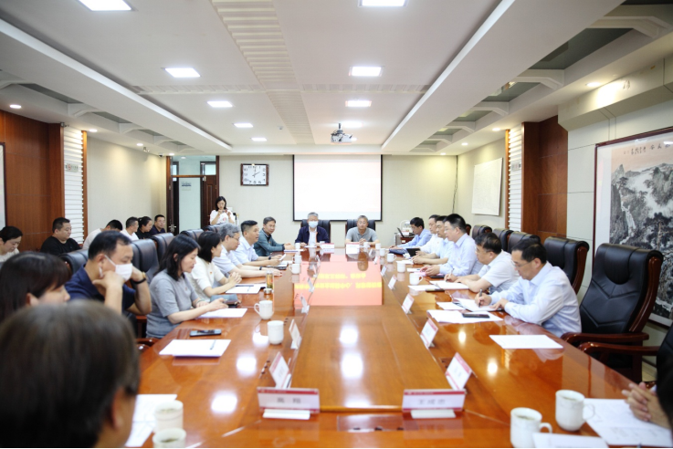 济南市政府资金结算中心到历城区洪家楼街道开展教育实践活动159.png